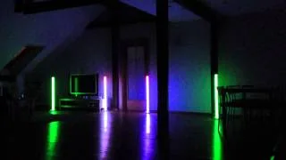 Tube Led 100 cm - Location de jeu pour événement en région PACA. Tube led :    100 cm avec télécommande. RGB programmable.&nbsp;    A brancher sur secteur.